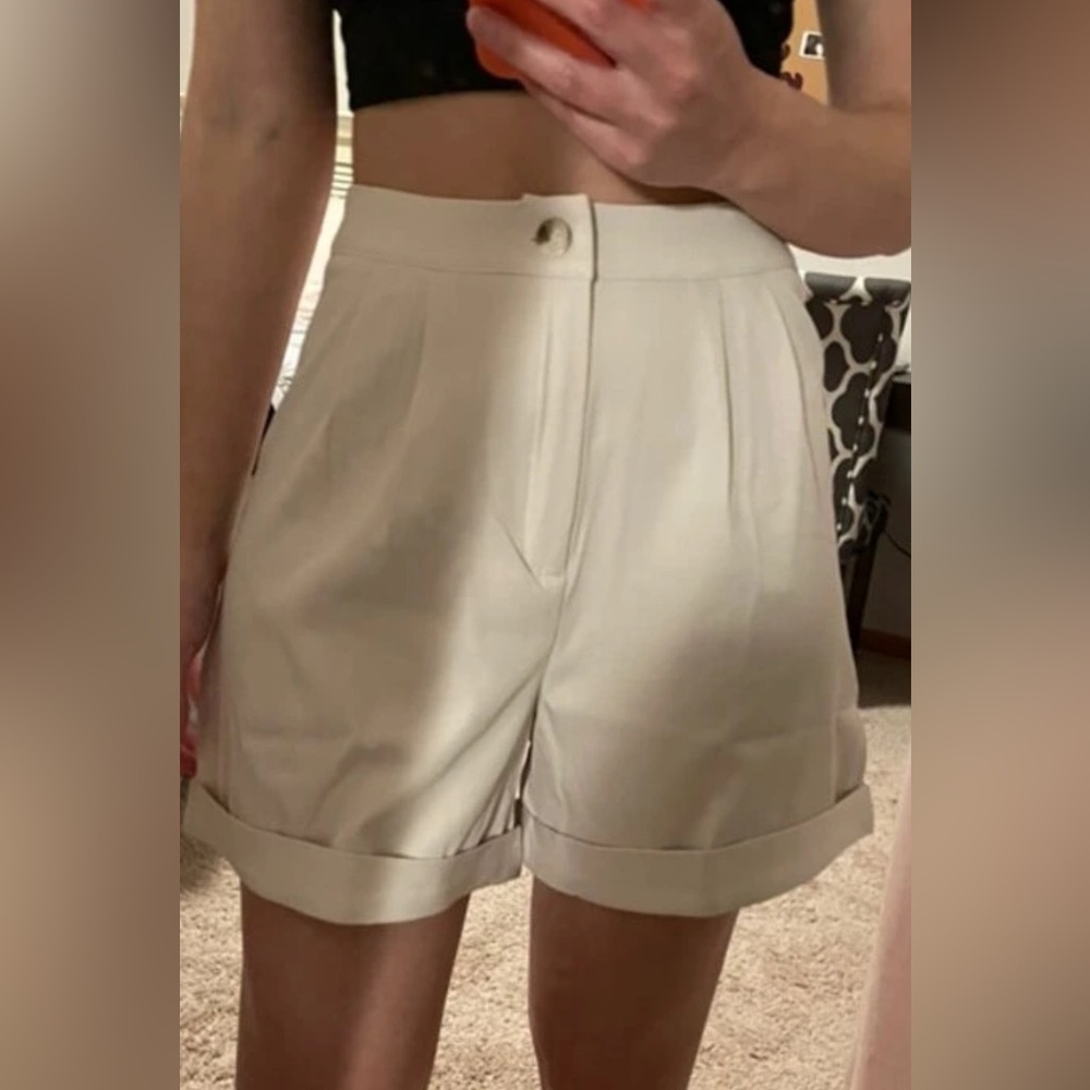 SHEIN Khaki shorts
